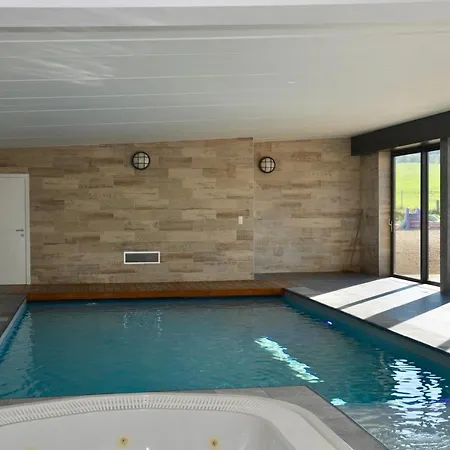 Holiday home Chateau De Crawhez Propriete Luxueuse Avec Piscine Privee Gites-et-bien-etre